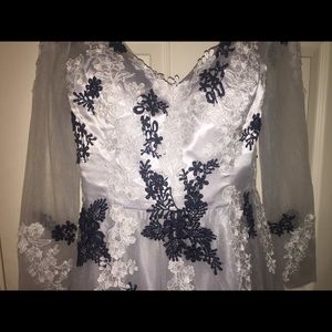 Long sleeve Prom dress